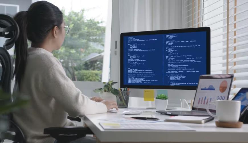 临沭县企业数字化解决方案:机器学习赋能商业模式升级的核心路径